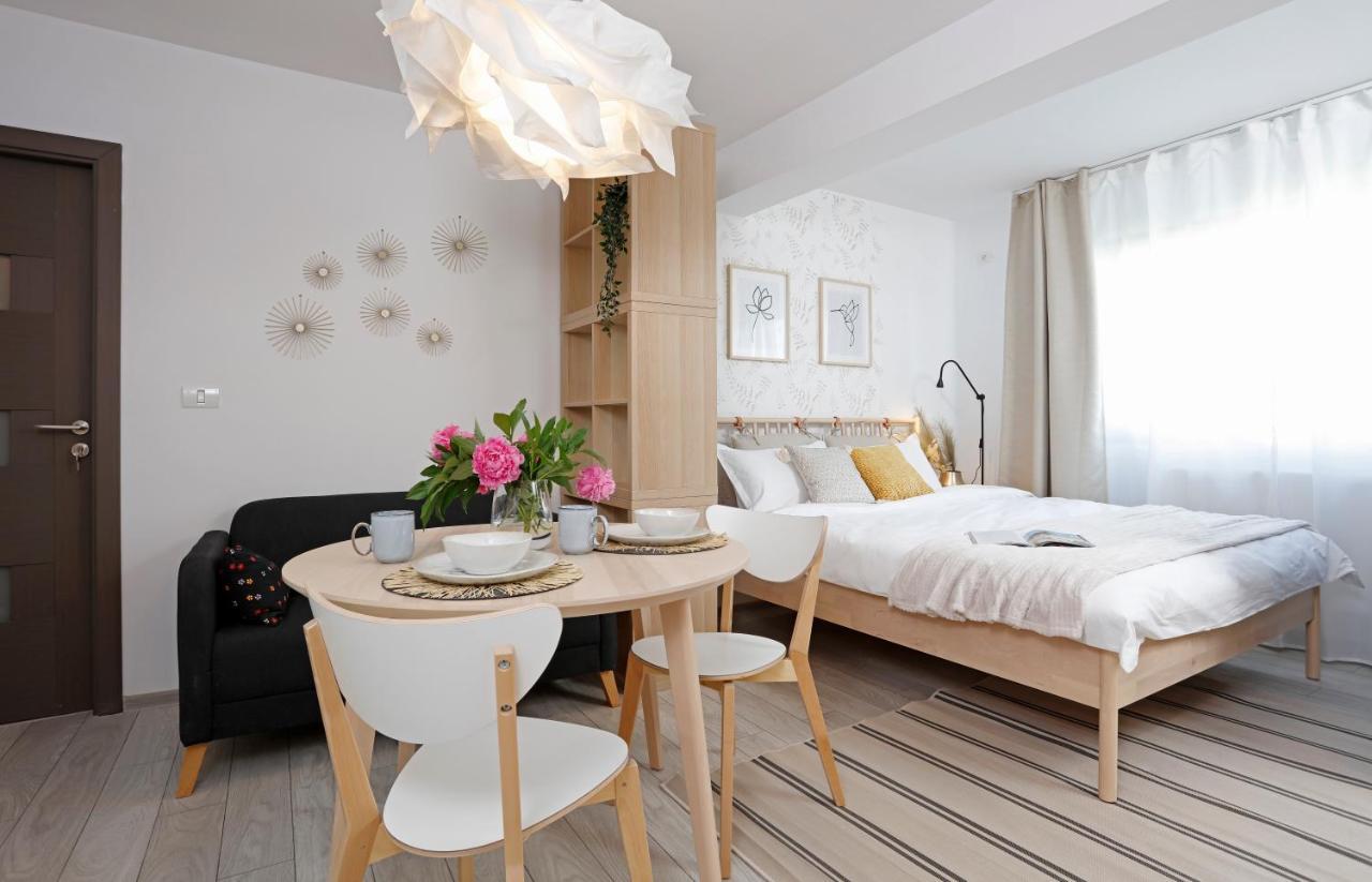 New & Cozy In Ghencea + Netflix * Bucureşti