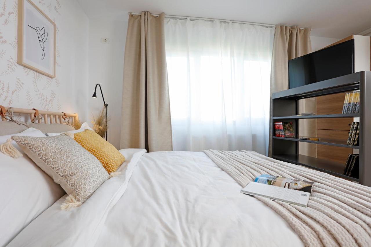 New & Cozy In Ghencea + Netflix * Bucureşti