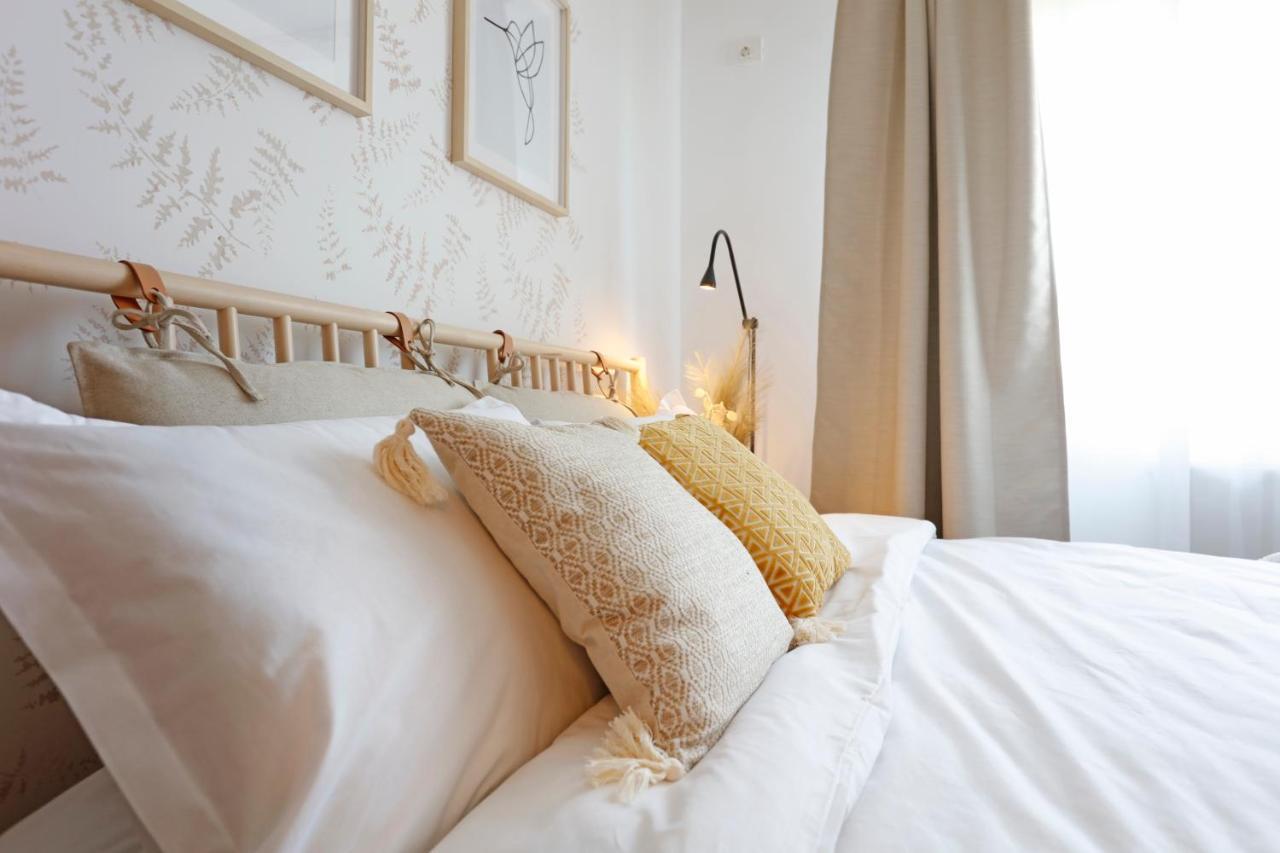 Apartament New & Cozy In Ghencea + Netflix