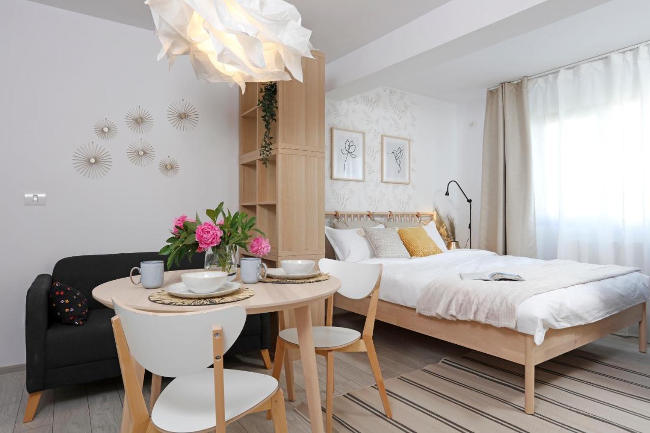 Apartament New & Cozy In Ghencea + Netflix *