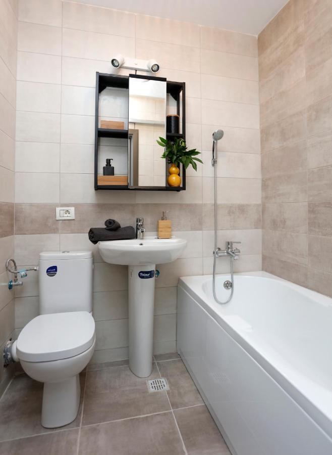 Apartament New & Cozy In Ghencea + Netflix *