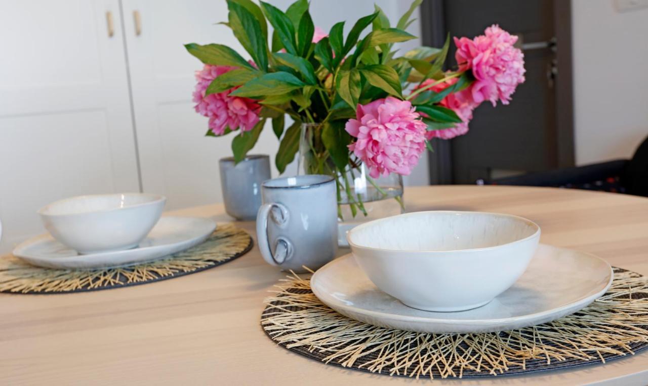 Apartament New & Cozy In Ghencea + Netflix
