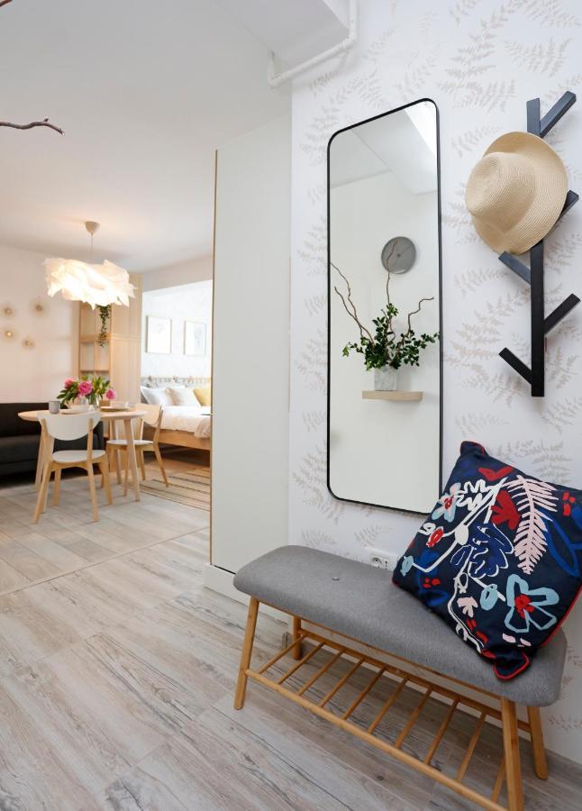 New & Cozy In Ghencea + Netflix * Bucureşti